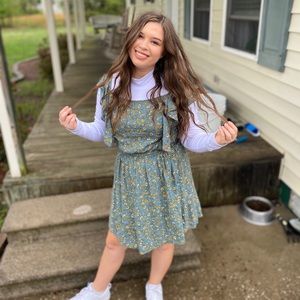 Meet your Posher, Lottie